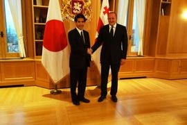 本欄に画像を表示